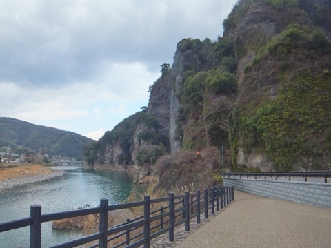 DSCF7623 (800x600).jpg
